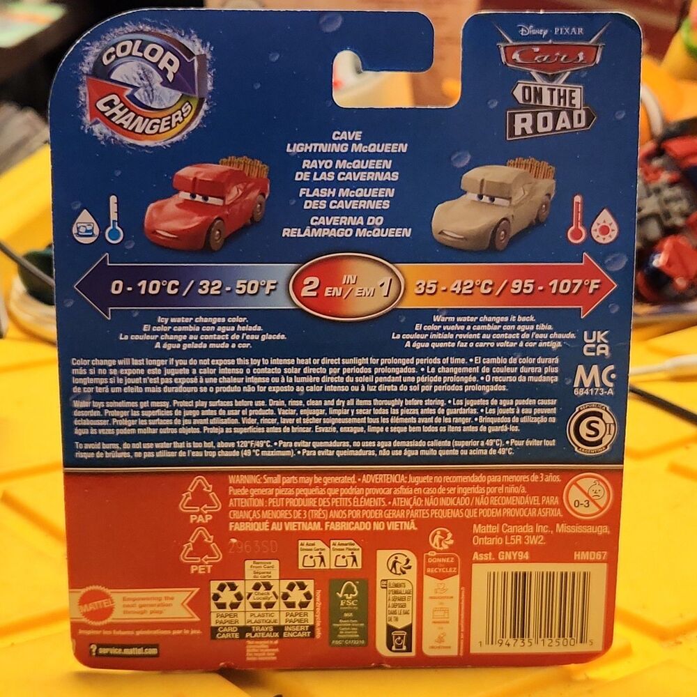 Cars On The Road Color Changers Disney Pixar 2022 Cave Lighting McQueen - Picture 3 of 3